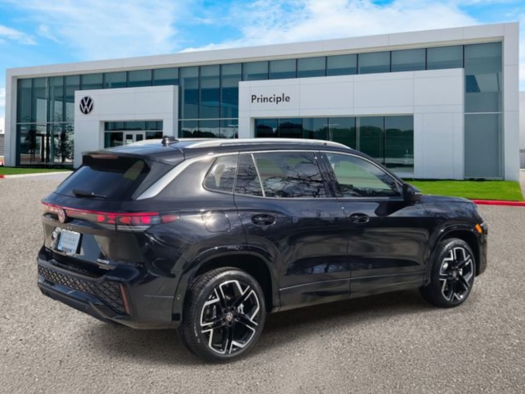 New 2026 Volkswagen Tiguan 2.0T SEL R-Line Turbo SUV