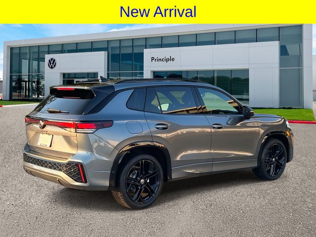 2025 Volkswagen Tiguan SE R-Line Black photo 3