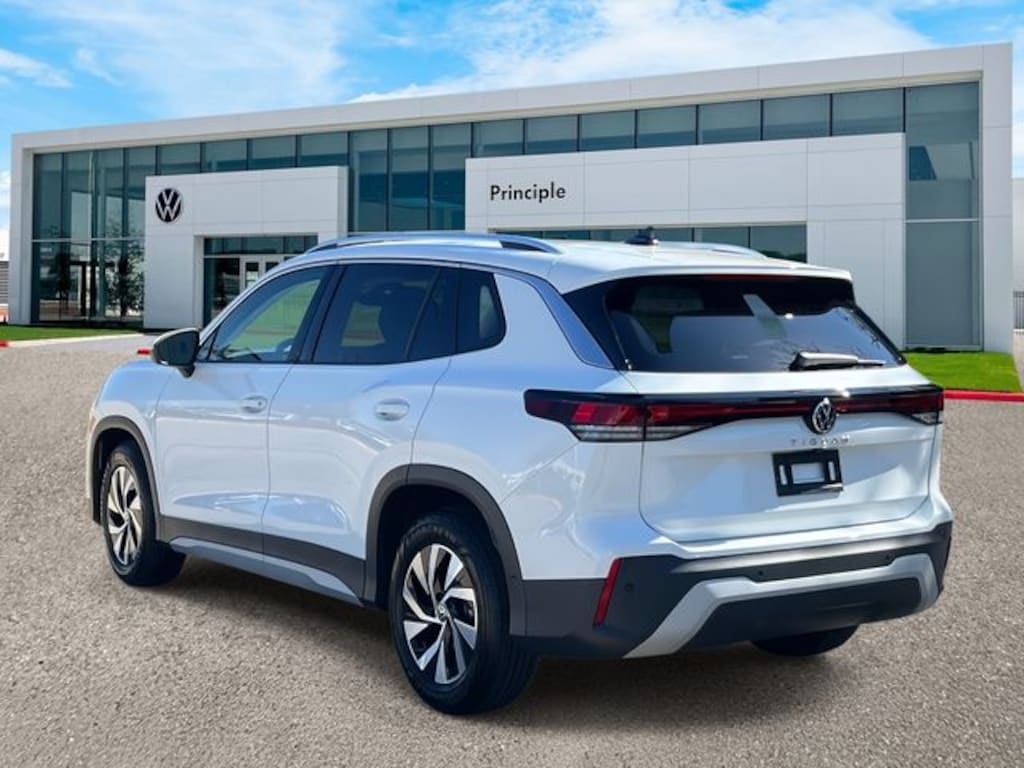 New 2026 Volkswagen Tiguan 2.0T S SUV