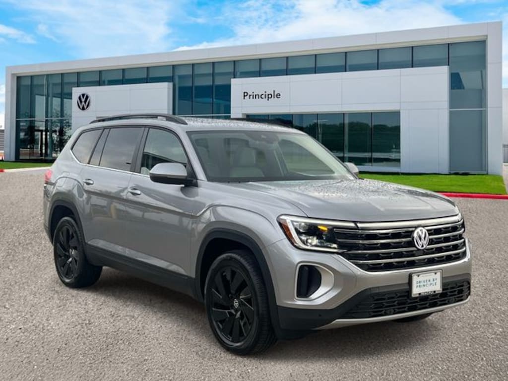 New 2026 Volkswagen Atlas 2.0T SE w/Technology SUV