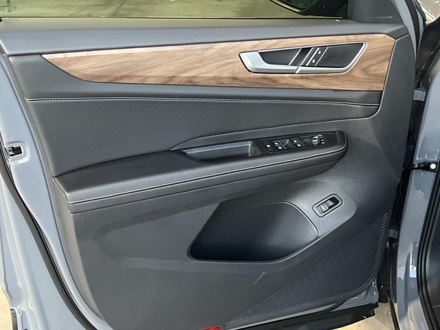 2026 Volkswagen Atlas SE w/Tech - Photo 9