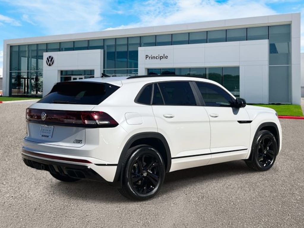 New 2026 Volkswagen Atlas Cross Sport 2.0T SEL R-Line Black SUV