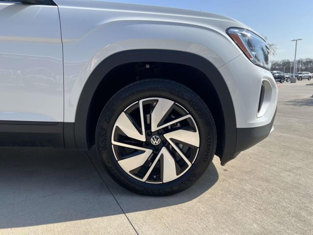 New 2026 Volkswagen Atlas SE SUV