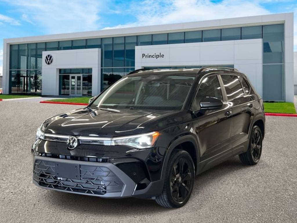 New 2026 Volkswagen Taos 1.5T SE Black SUV