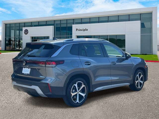 2025 Volkswagen Tiguan SE photo 3