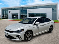 2025 Volkswagen Jetta 1.5T SE Sedan