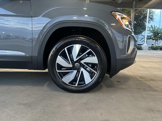 2026 Volkswagen Atlas SE w/Tech - Photo 8