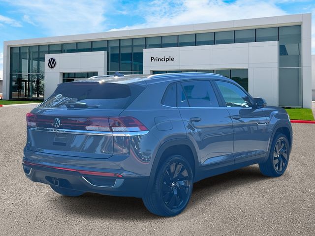 2026 Volkswagen Atlas Cross Sport SE Technology photo 3