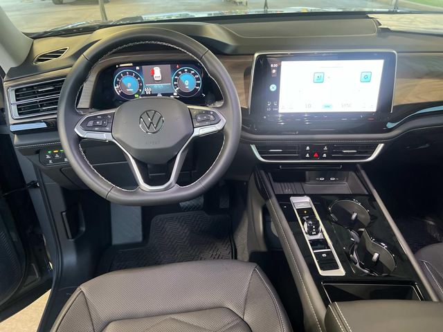 2026 Volkswagen Atlas SE w/Tech - Photo 22
