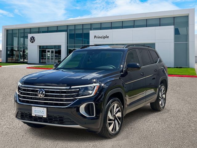 New 2026 Volkswagen Atlas SE w/Technology