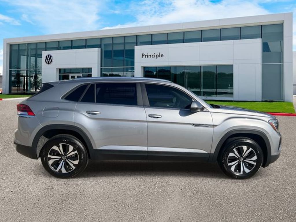 New 2026 Volkswagen Atlas Cross Sport SE SUV