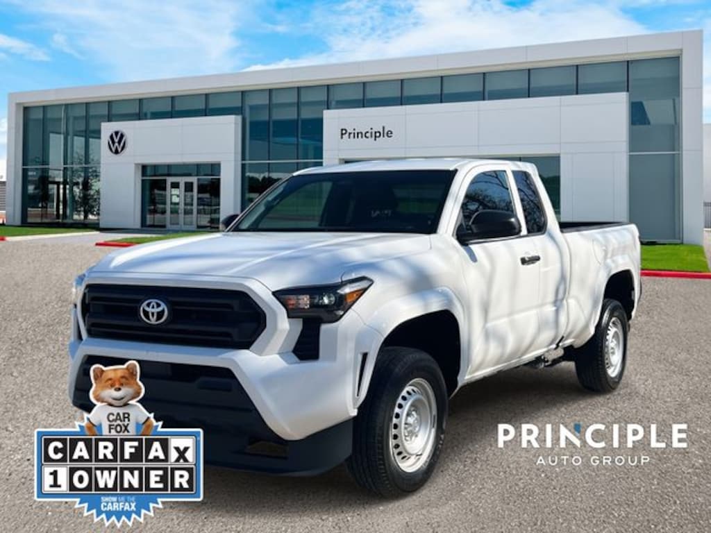 Used 2024 Toyota Tacoma SR Truck XtraCab