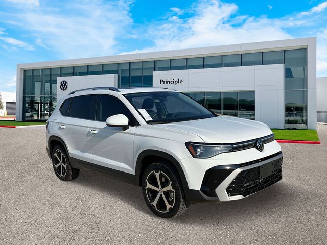 2025 Volkswagen Taos SEL photo 3