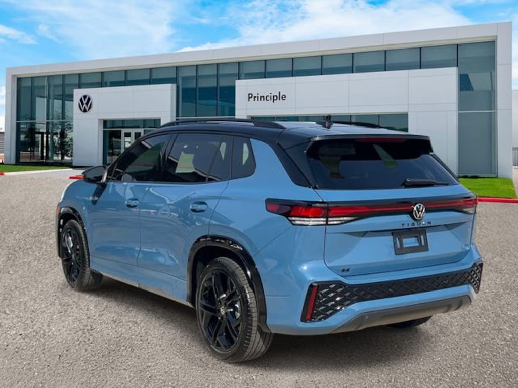 New 2026 Volkswagen Tiguan SE R-Line Black SUV