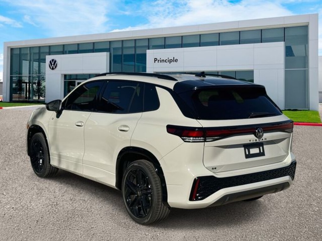 New 2026 Volkswagen Tiguan 2.0T SE R-Line Black SUV