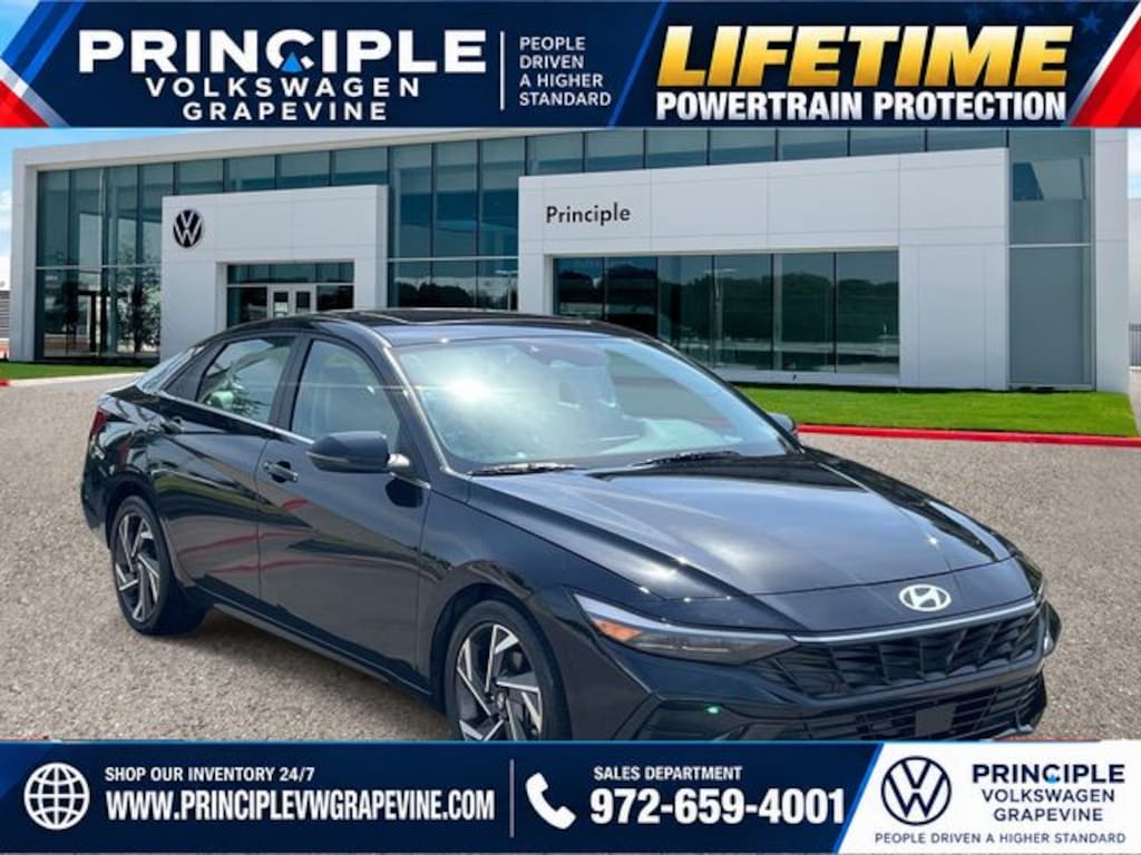 Used 2025 Hyundai Elantra Limited Sedan
