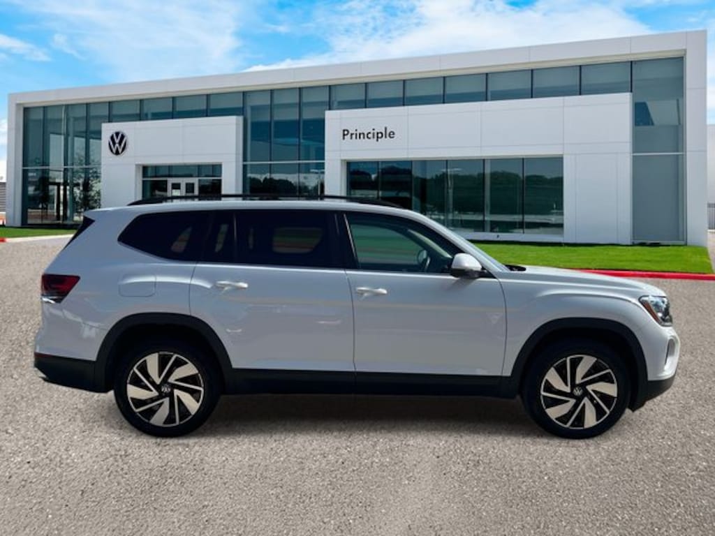 New 2026 Volkswagen Atlas SE SUV