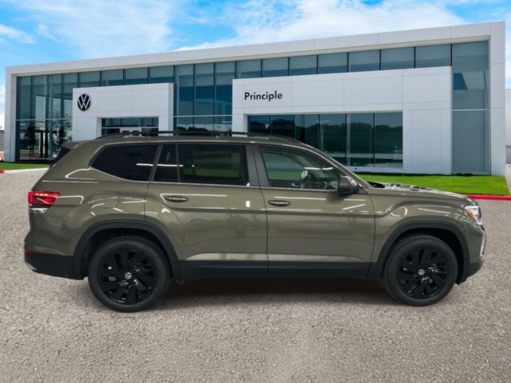 New 2026 Volkswagen Atlas 2.0T SE w/Technology SUV