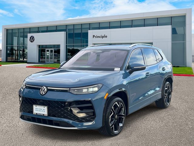 2026 Volkswagen Tiguan 2.0T SEL R-Line Turbo 4Motion's photo