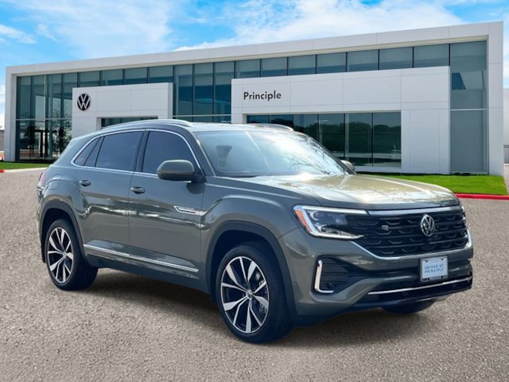 New 2026 Volkswagen Atlas Cross Sport 2.0T SEL Premium R-Line SUV