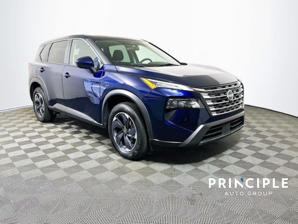 Used 2024 Nissan Rogue SV SUV