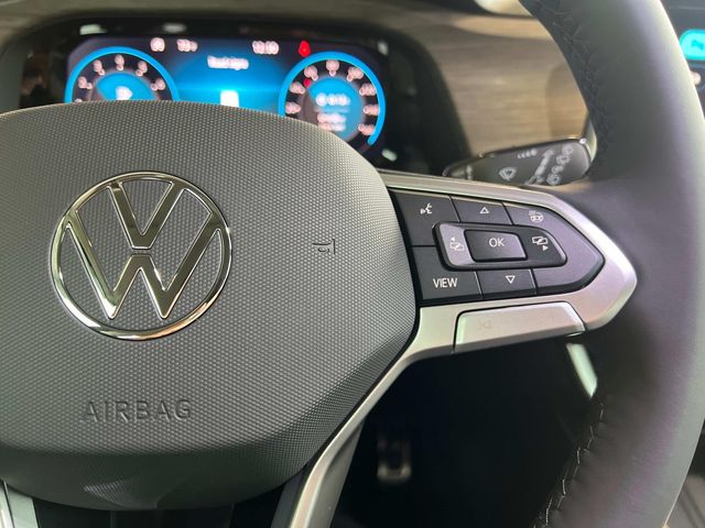 2026 Volkswagen Atlas SEL Premium R-Line - Photo 18