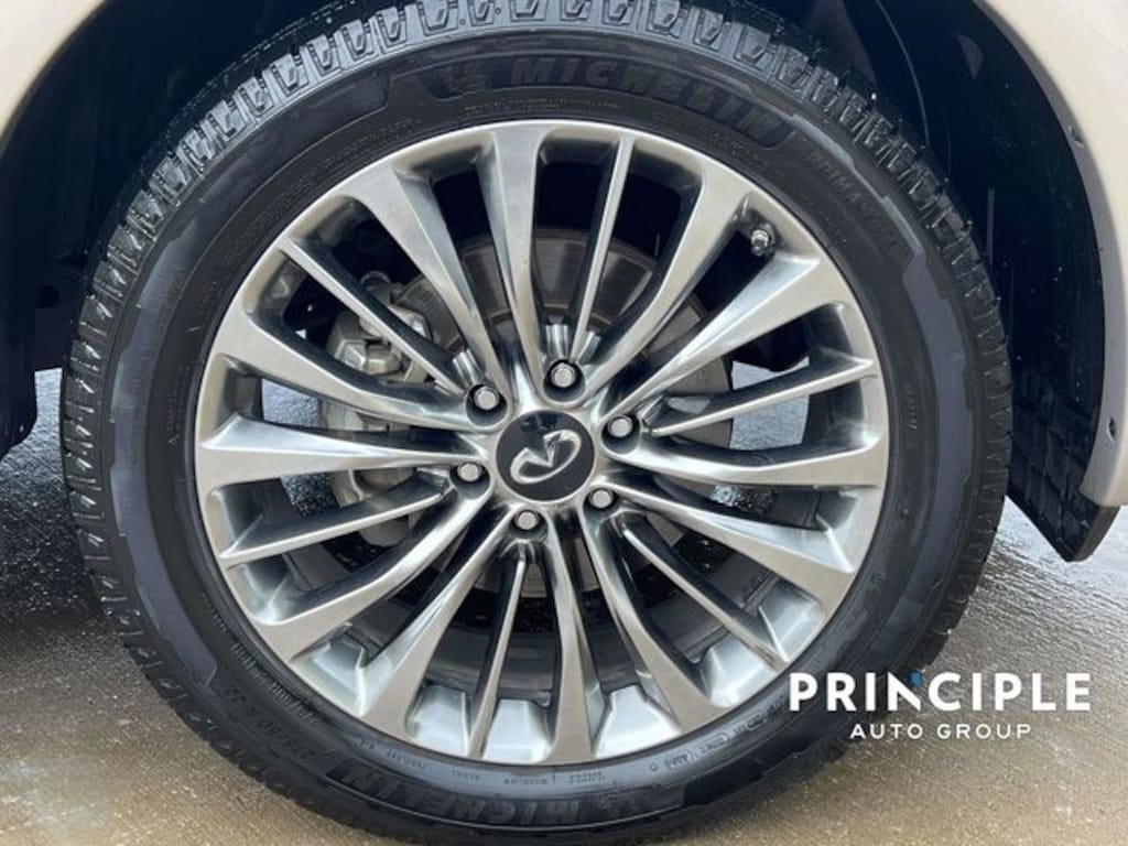 Used 2021 INFINITI QX80 SENSORY SUV