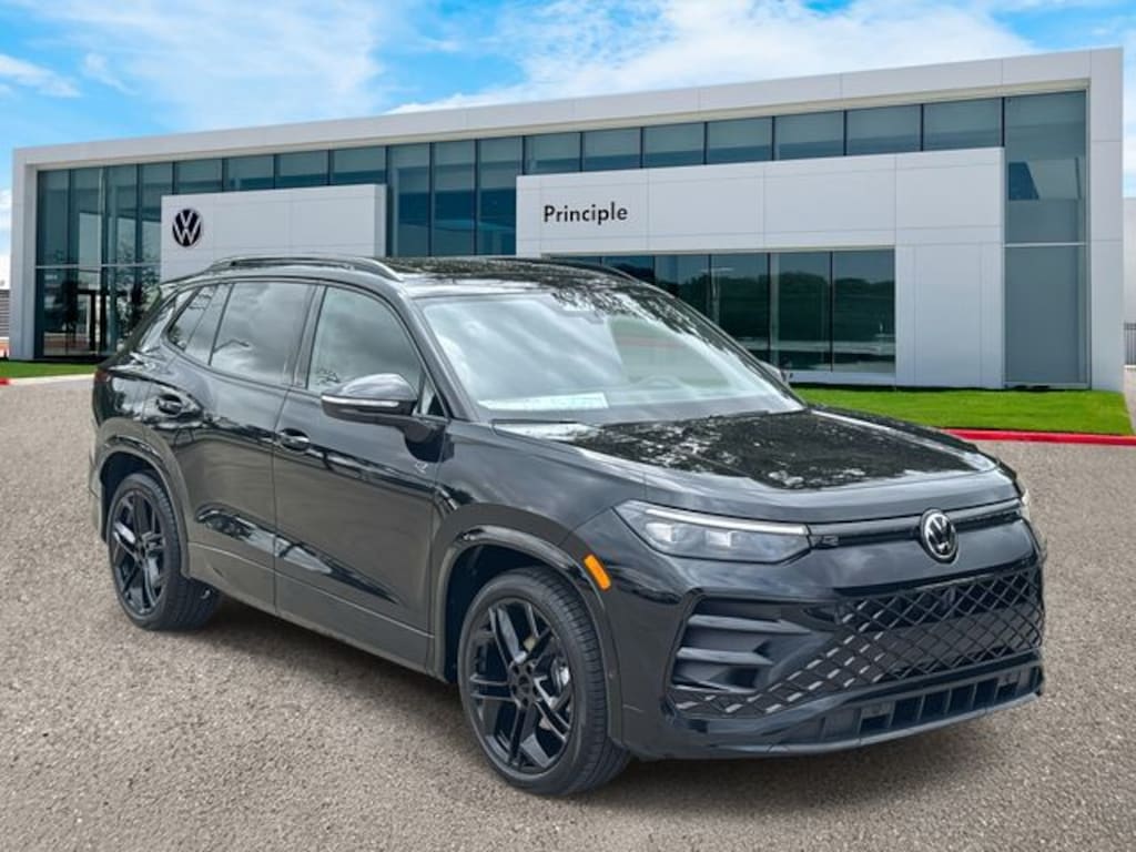 New 2025 Volkswagen Tiguan 2.0T SE R-Line Black SUV