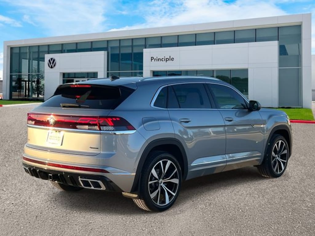 New 2026 Volkswagen Atlas Cross Sport 2.0T SEL Premium R-Line SUV