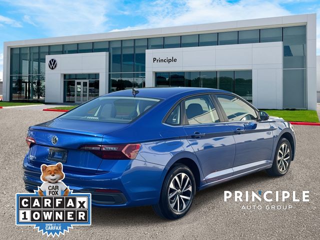 2022 Volkswagen Jetta 1.5T S photo 3