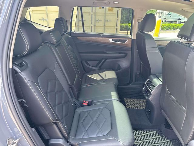 2026 Volkswagen Atlas SE w/Tech - Photo 28