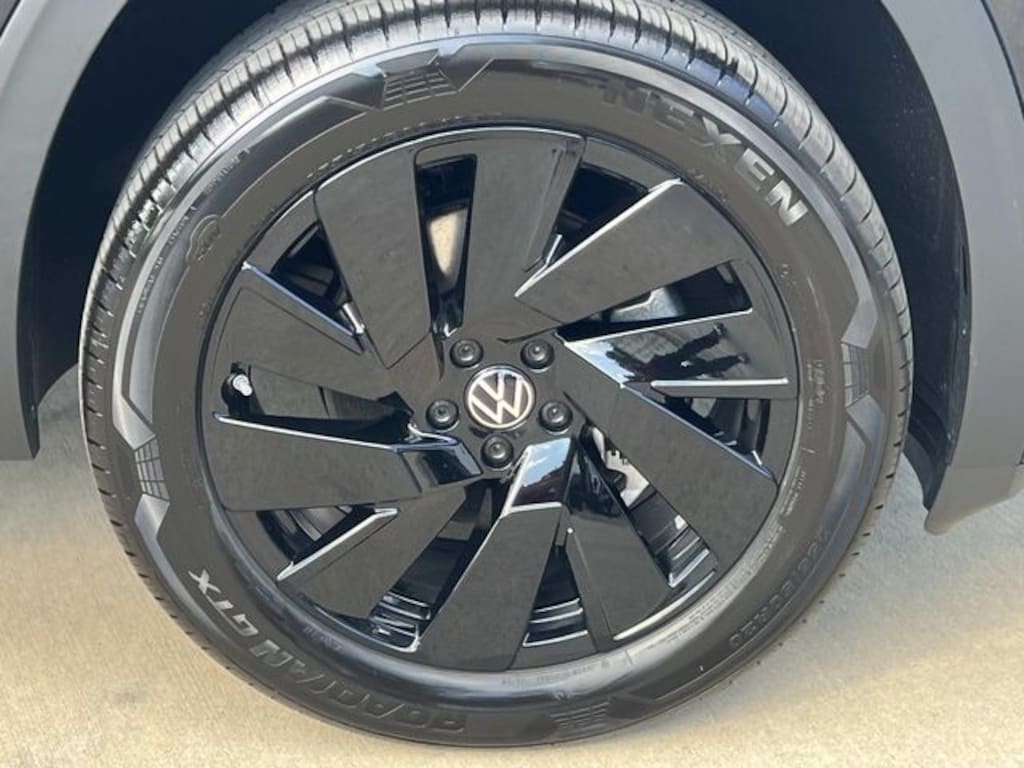 New 2026 Volkswagen Atlas 2.0T SE w/Technology SUV