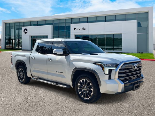 2023 Toyota Tundra Limited photo 3