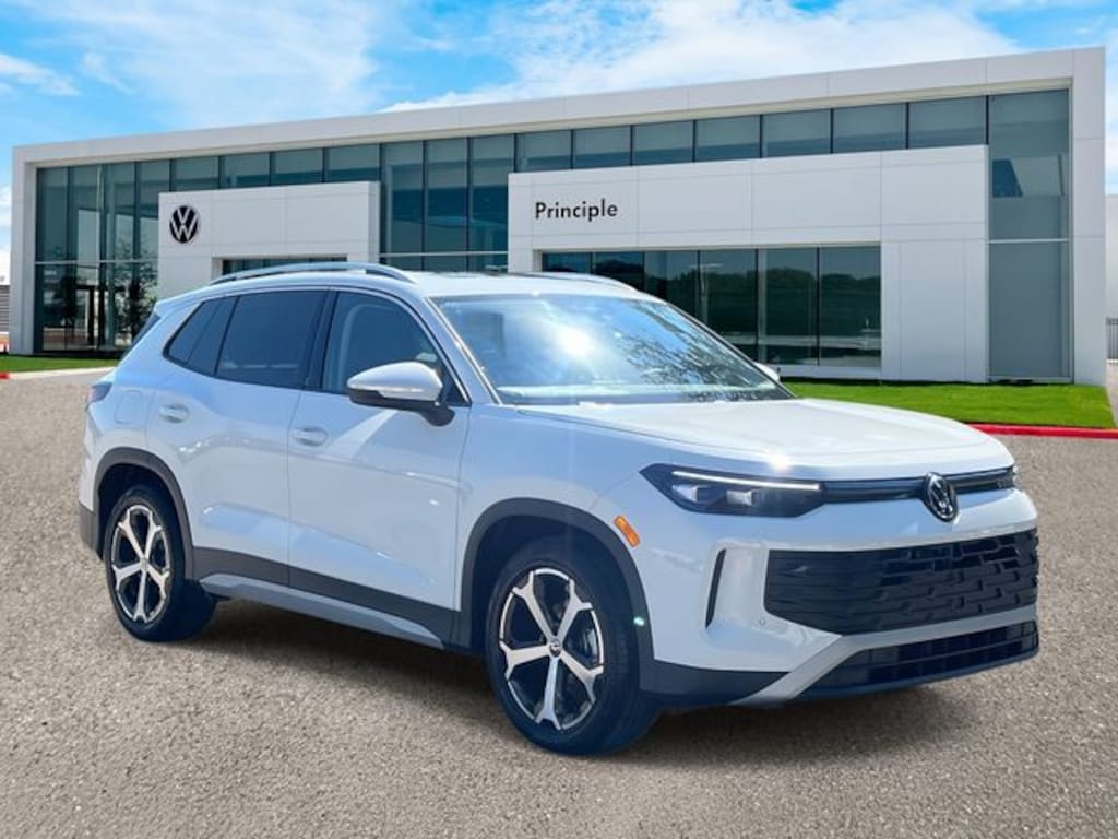 New 2026 Volkswagen Tiguan 2.0T SE SUV