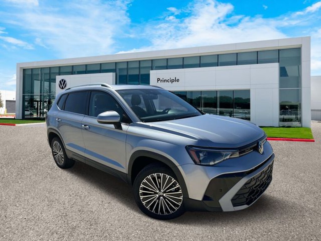 New 2025 Volkswagen Taos 1.5T SE SUV