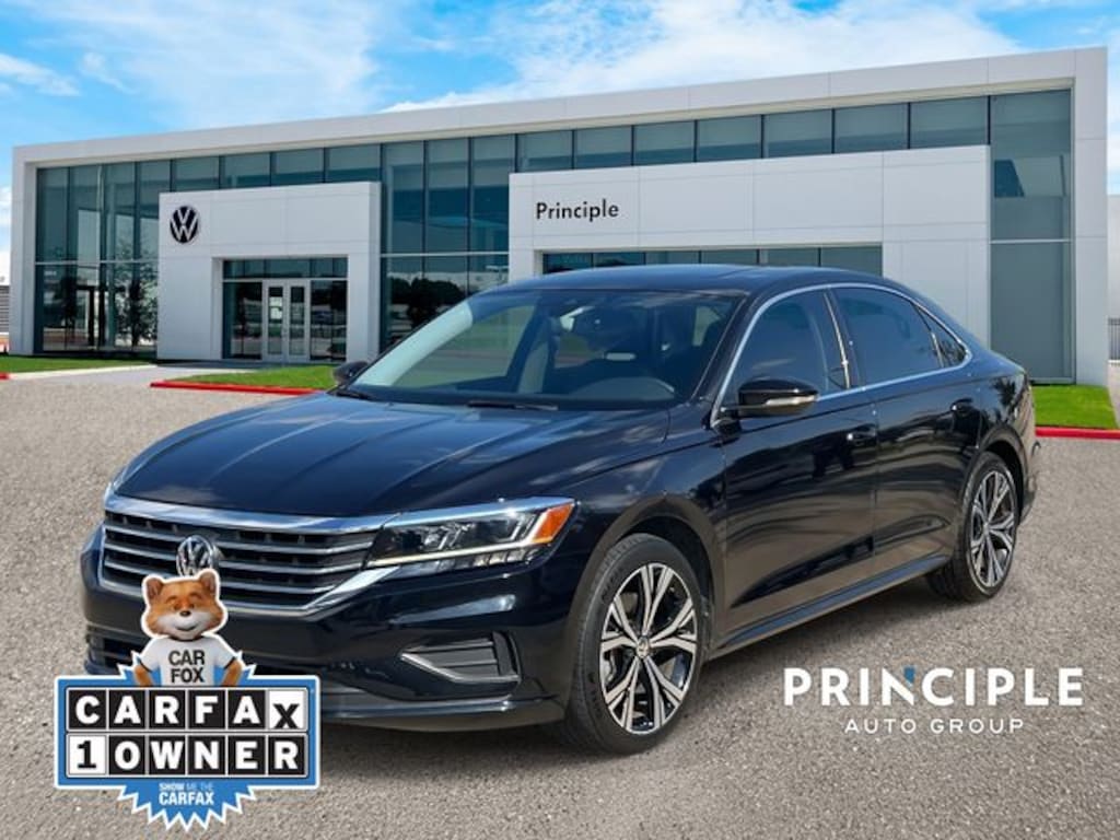 Used 2022 Volkswagen Passat 2.0T SE Sedan