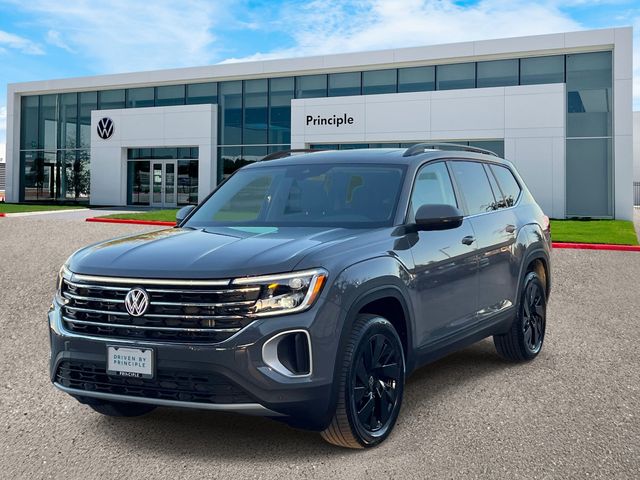 New 2026 Volkswagen Atlas SE w/Technology