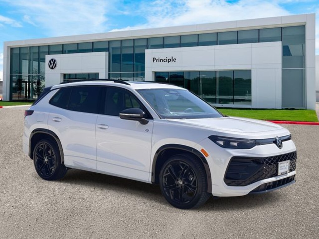 New 2025 Volkswagen Tiguan 2.0T SE R-Line Black SUV