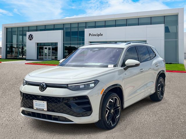 2026 Volkswagen Tiguan 2.0T SEL R-Line Turbo 4Motion's photo