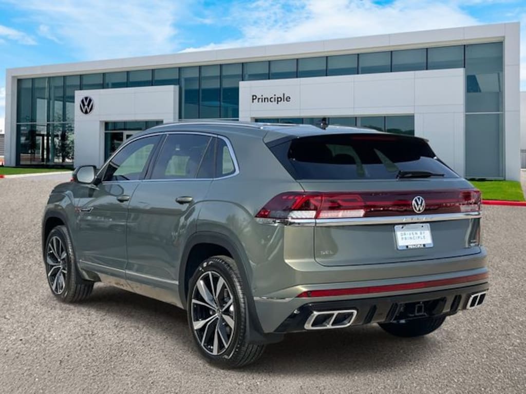 New 2026 Volkswagen Atlas Cross Sport 2.0T SEL Premium R-Line SUV