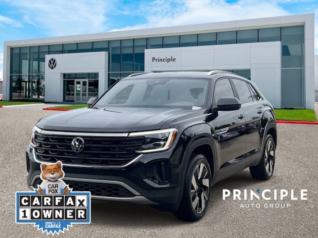 Certified 2024 Volkswagen Atlas Cross Sport 2.0T SE w/Technology SUV