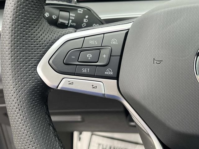2026 Volkswagen Tiguan SE R-LINE BLACK - Photo 15