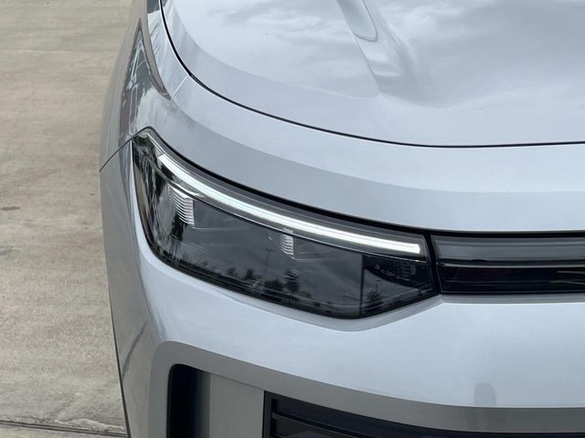 2026 Volkswagen Tiguan SE - Photo 7