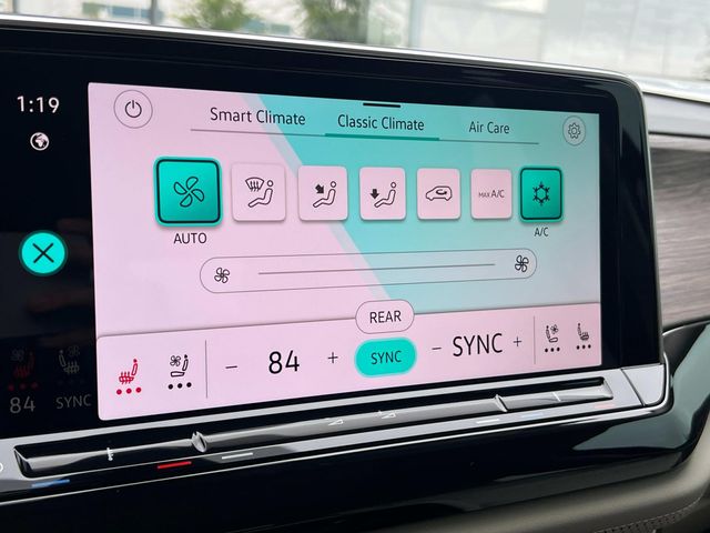 2026 Volkswagen Atlas SEL Premium R-Line - Photo 16