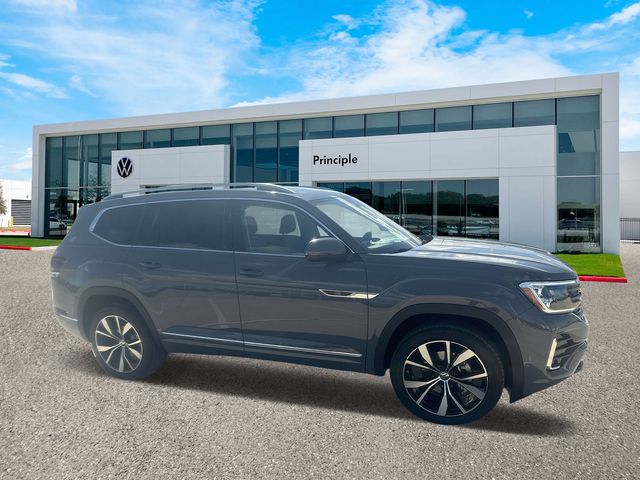 2025 Volkswagen Atlas SEL Premium R-Line photo 4