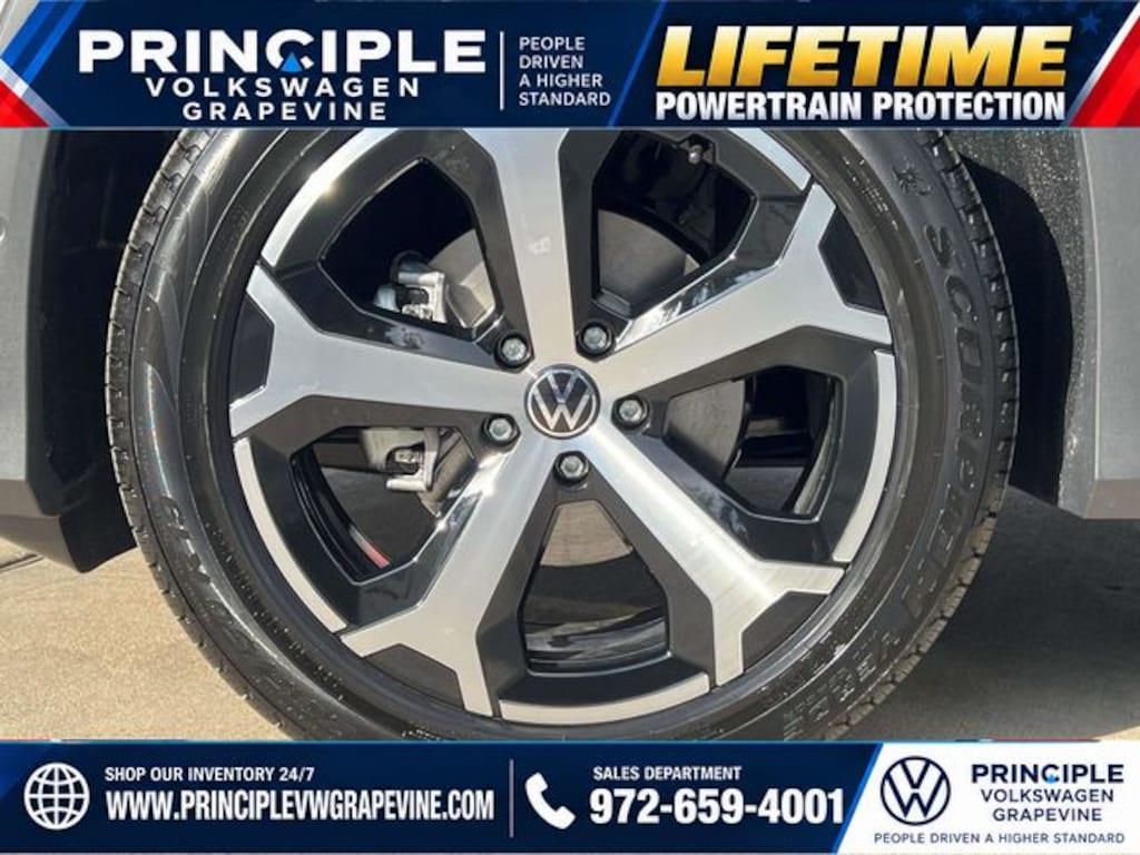 New 2026 Volkswagen Tiguan SE SUV