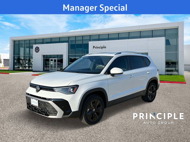 2025 Volkswagen Taos SE's photo