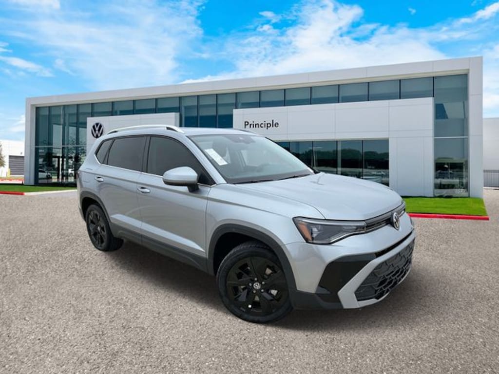 New 2025 Volkswagen Taos 1.5T SE SUV