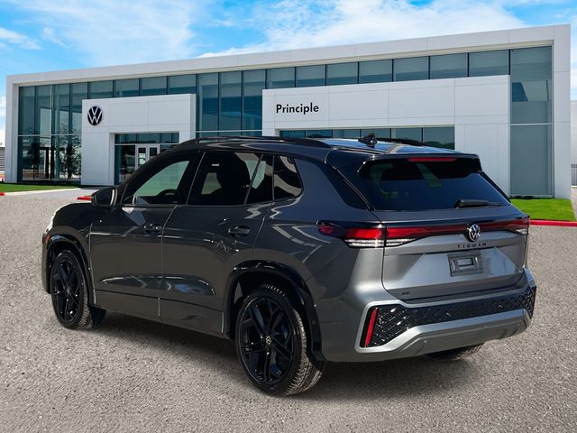 2026 Volkswagen Tiguan SE R-Line Black photo 4