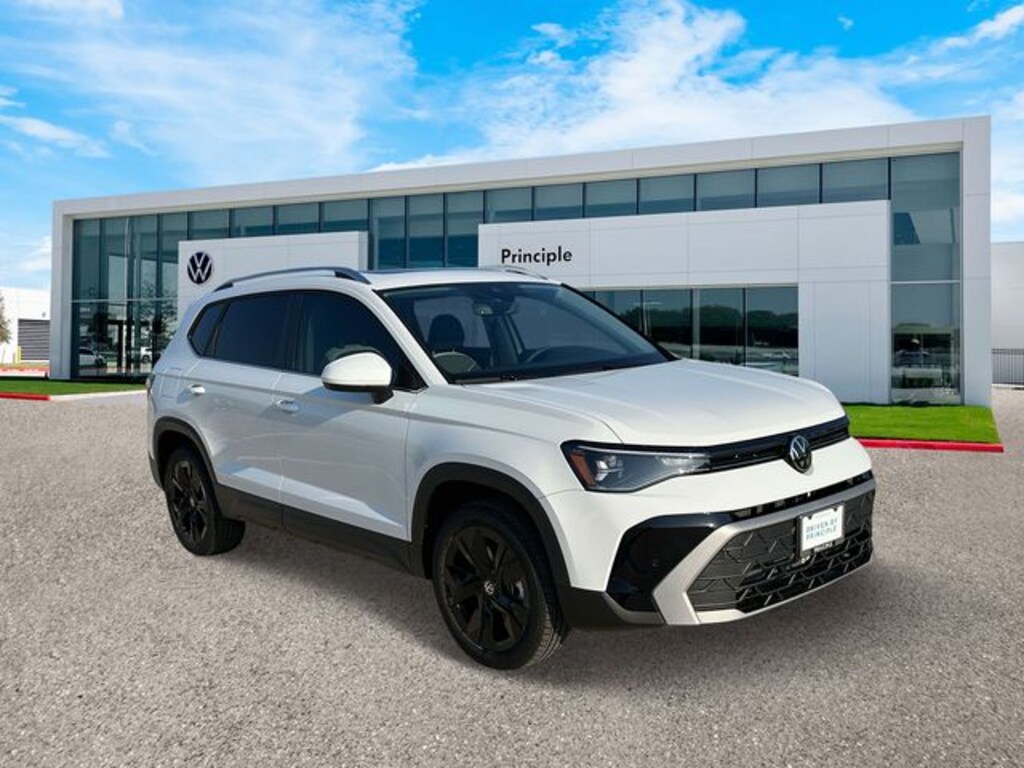 New 2025 Volkswagen Taos 1.5T SE SUV